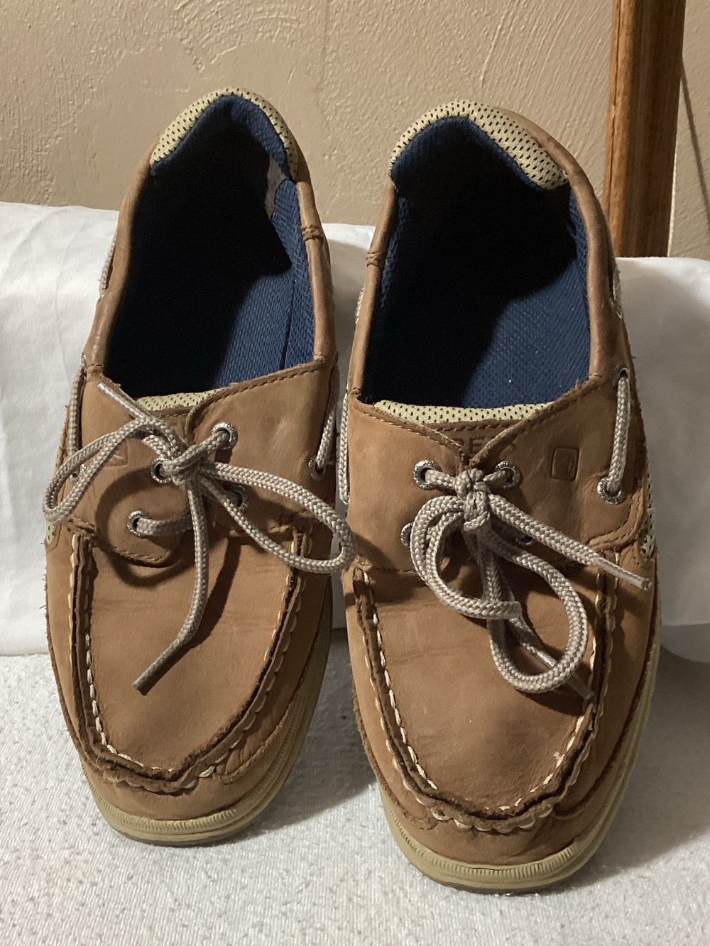 Sperry Tan Leather Kids Boat Shoes with Navy Lining